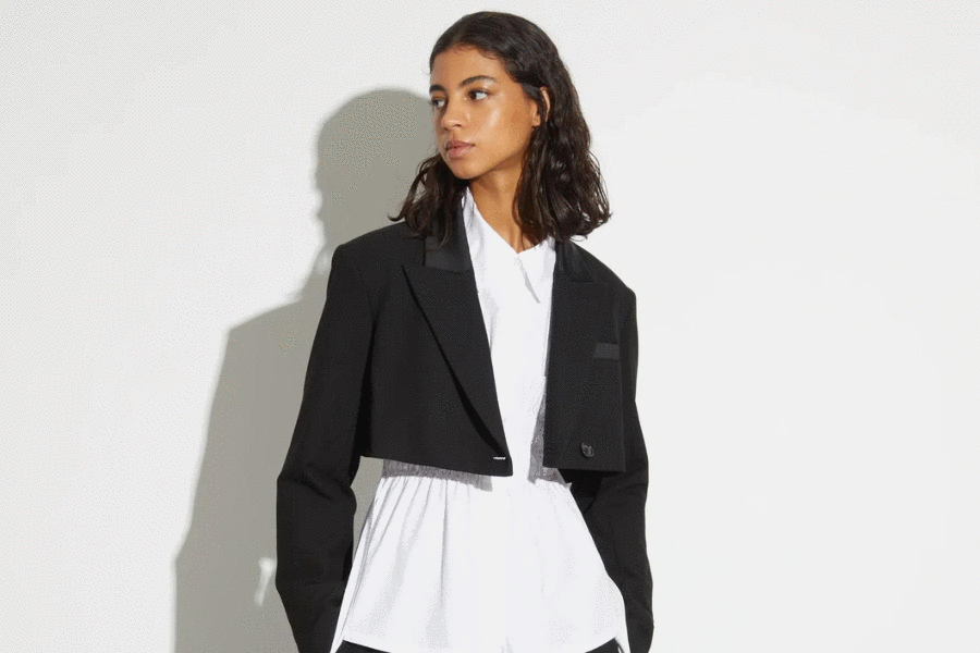IMage of cropped jacket in black 