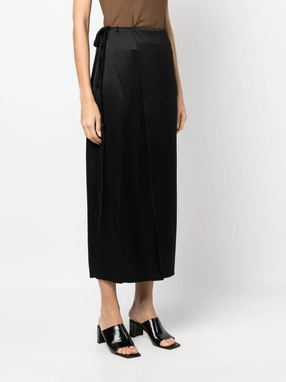 Racha Skirt in Black