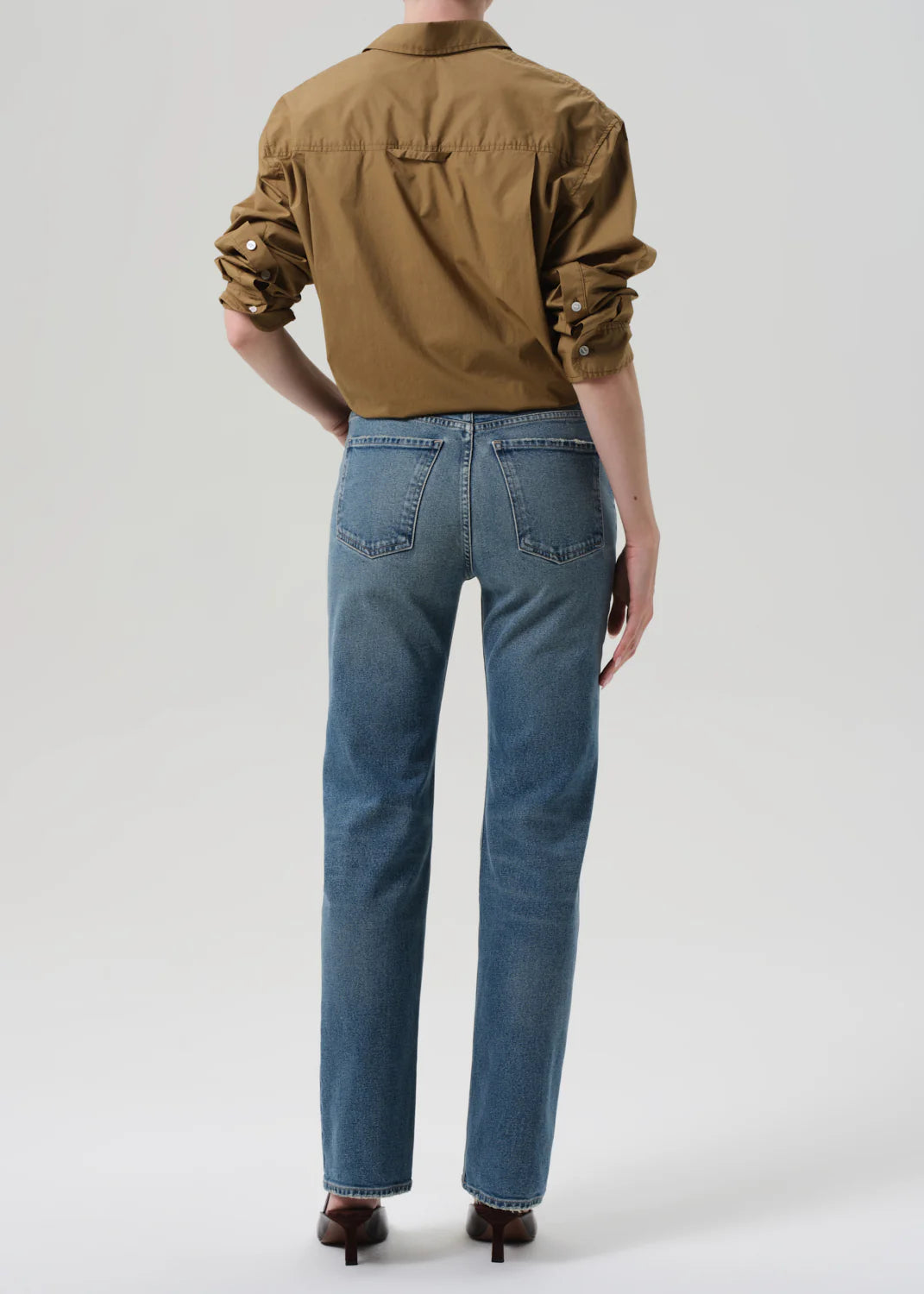 Back view of the Zurie Straight Jean in Lyon demonstrating the fit and shape retention.