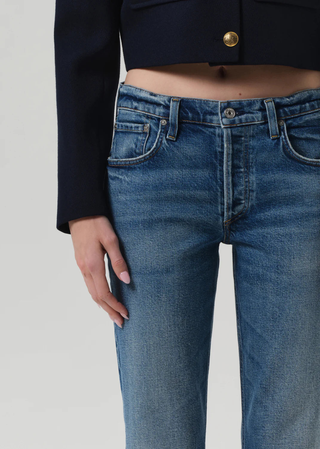 Full outfit presentation featuring Anissa Jeans in Alma, paired with a crisp shirt for a chic downtown vibe.