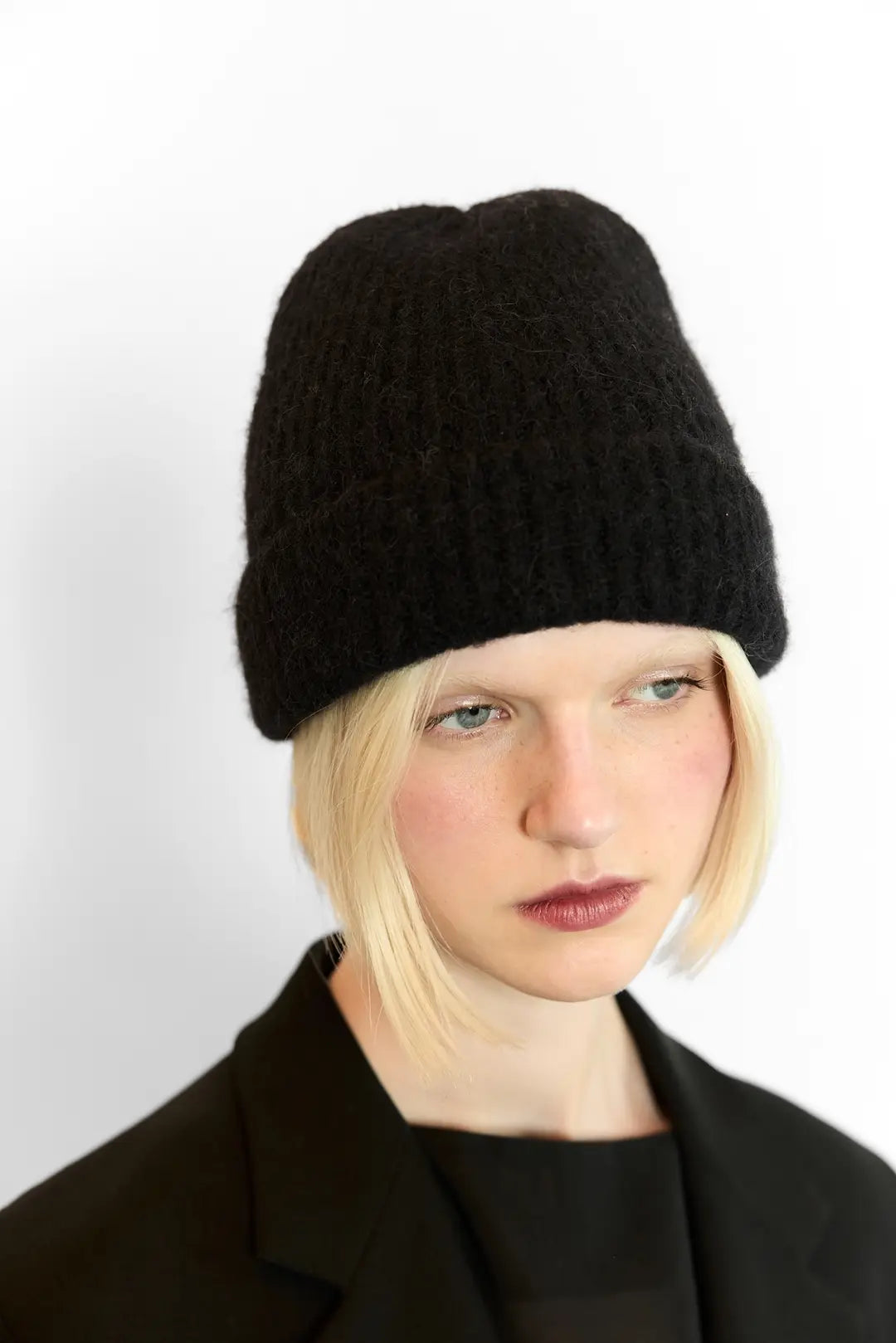 Piper Beanie in Black