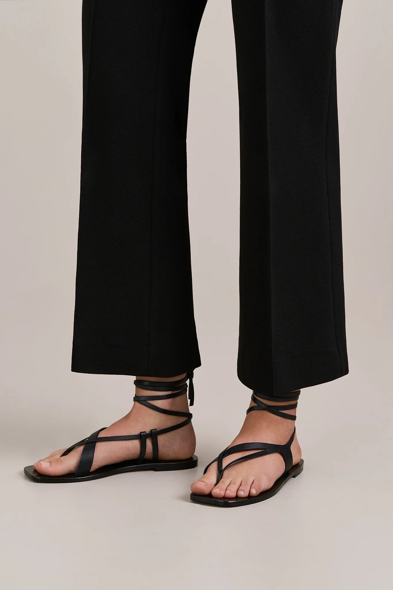 Rita Sandal in Black