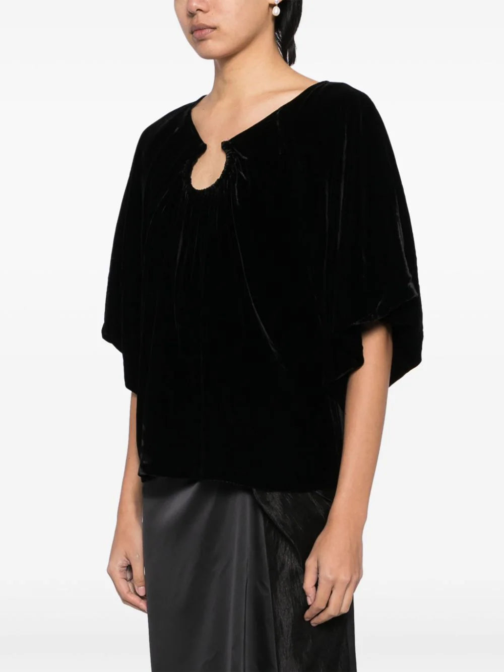 Loela Blouse in Black