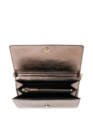 Iconic Flap Wallet on Chain in Shiny Grey Metallized Leather