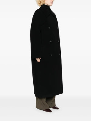 Shield Coat in Black