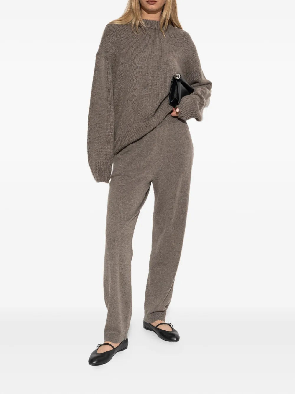 Renske Sweater in Truffle featuring a double ribbed neckline and extended ribbed hem, adding structure and style.