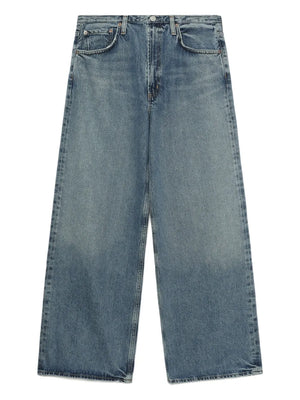 Kiera Jean in Downtown by Agolde showcasing a relaxed, low-rise silhouette with an exaggerated wide leg.