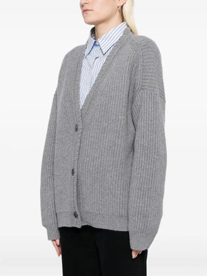 Cardi in Medium Heather Grey