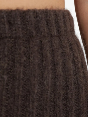 Close-up of the fabric composition of the Sofia Maxi Skirt in Carafe from By Malene Birger, made from soft mohair and alpaca mix.