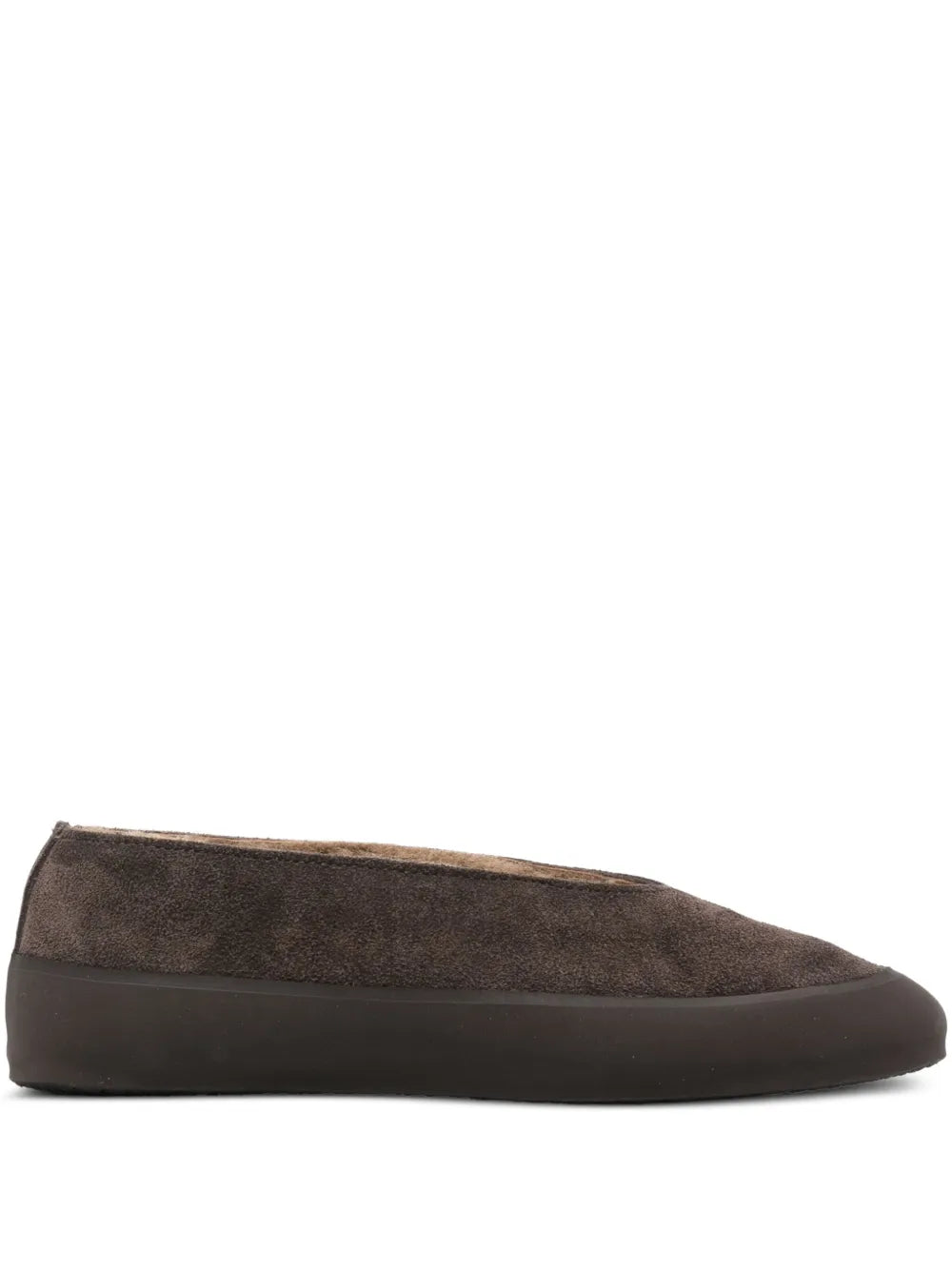 Apres Ski in Brown Shearling showing the cushioned insole and tonal shearling lining by Le Monde Béryl.