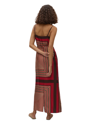 Back view of the Svea Maxi Dress in Ylva Print featuring the center back split and detachable waist tie.