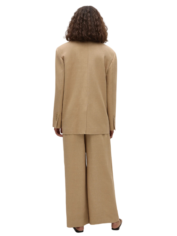 Sahara Felix Blazer from FaithFull - Relaxed fit blazer featuring an elegant straight silhouette for versatile styling.