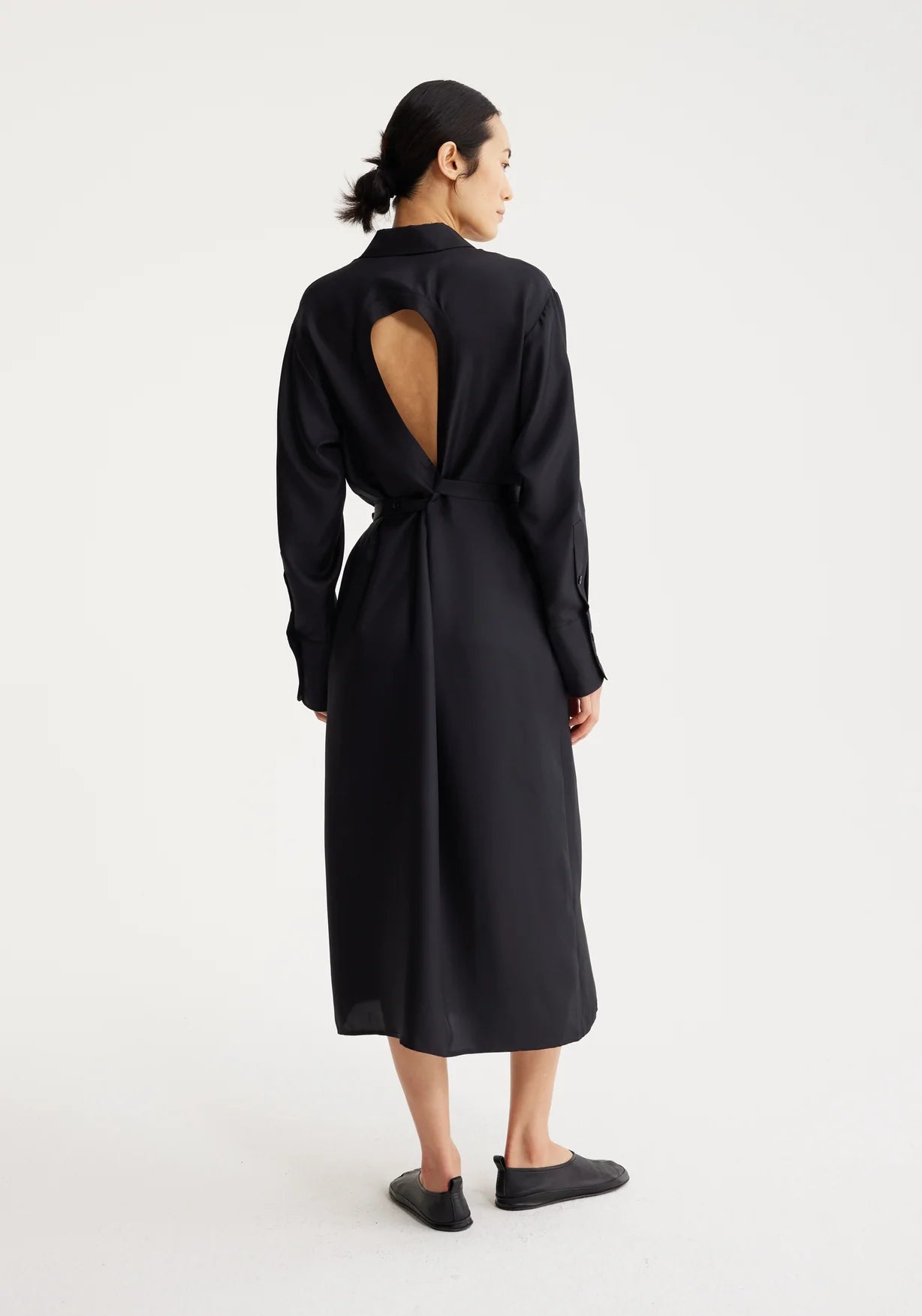 Silk Open Back Wrap Dress in Noir