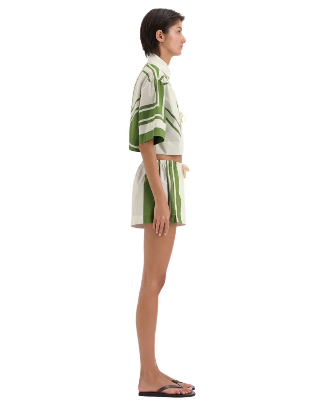Casual styling of Carlo Drawstring short in Milano Verde- perfect for warm summer days, showcasing its lightweight cotton fabric.