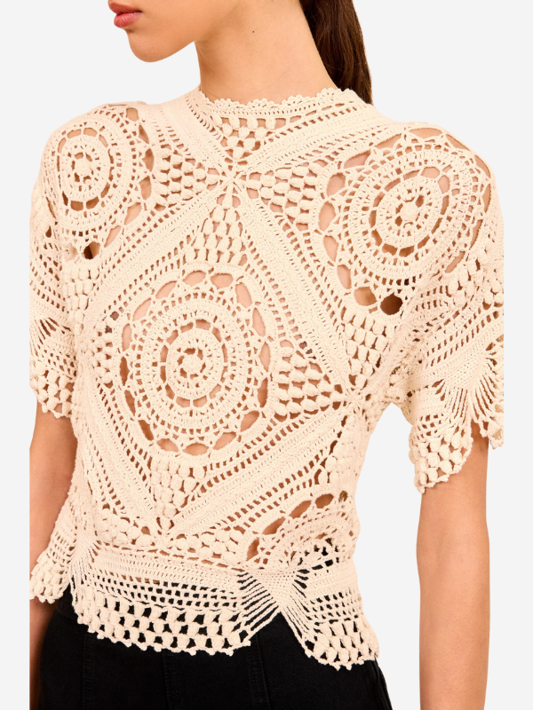 Back view of the Maddalena Top in Cowrie, displaying the artisanal craftsmanship and delicate crochet details.