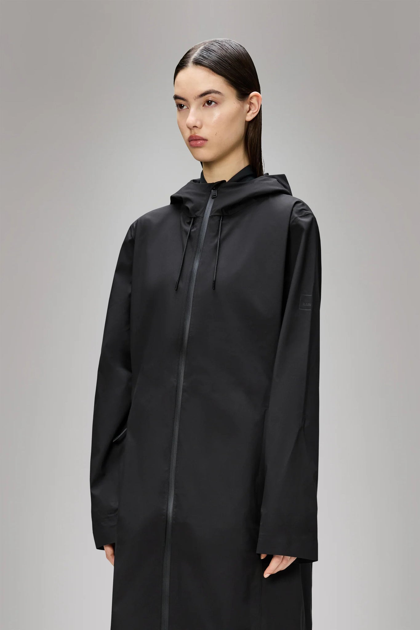 Suva Hardshell Long W Jacket in Black