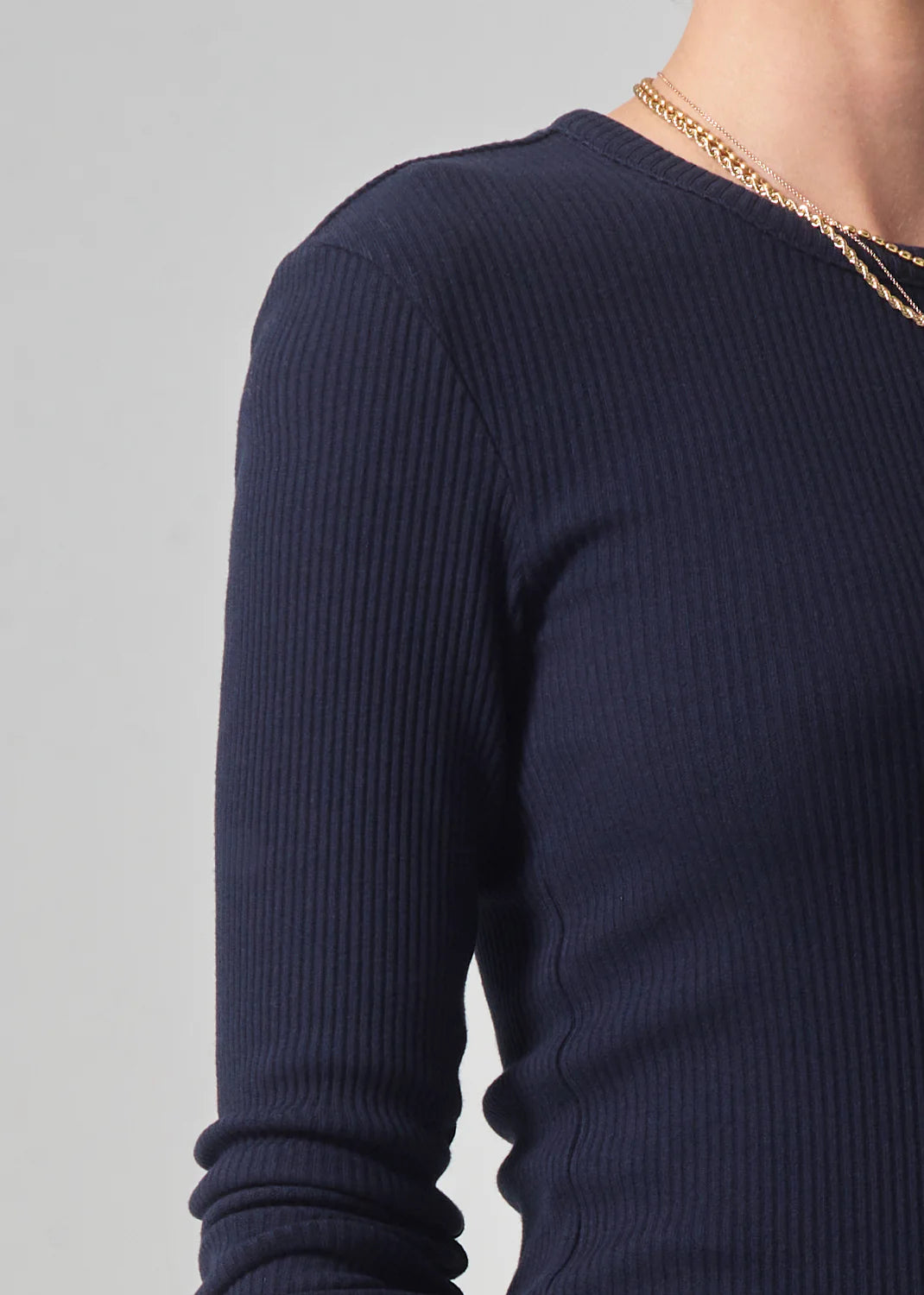 Bina Crewneck in Navy