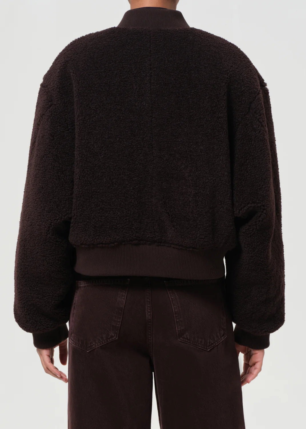 Details of the zip-front closure on the Iona Skye Jacket in Chocolate.