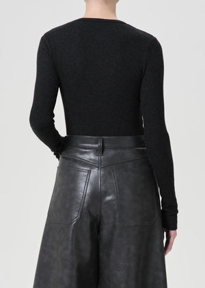 Back view of Delphi Slim Tee in Katniss by Agolde, demonstrating its flattering design and comfortable fit.