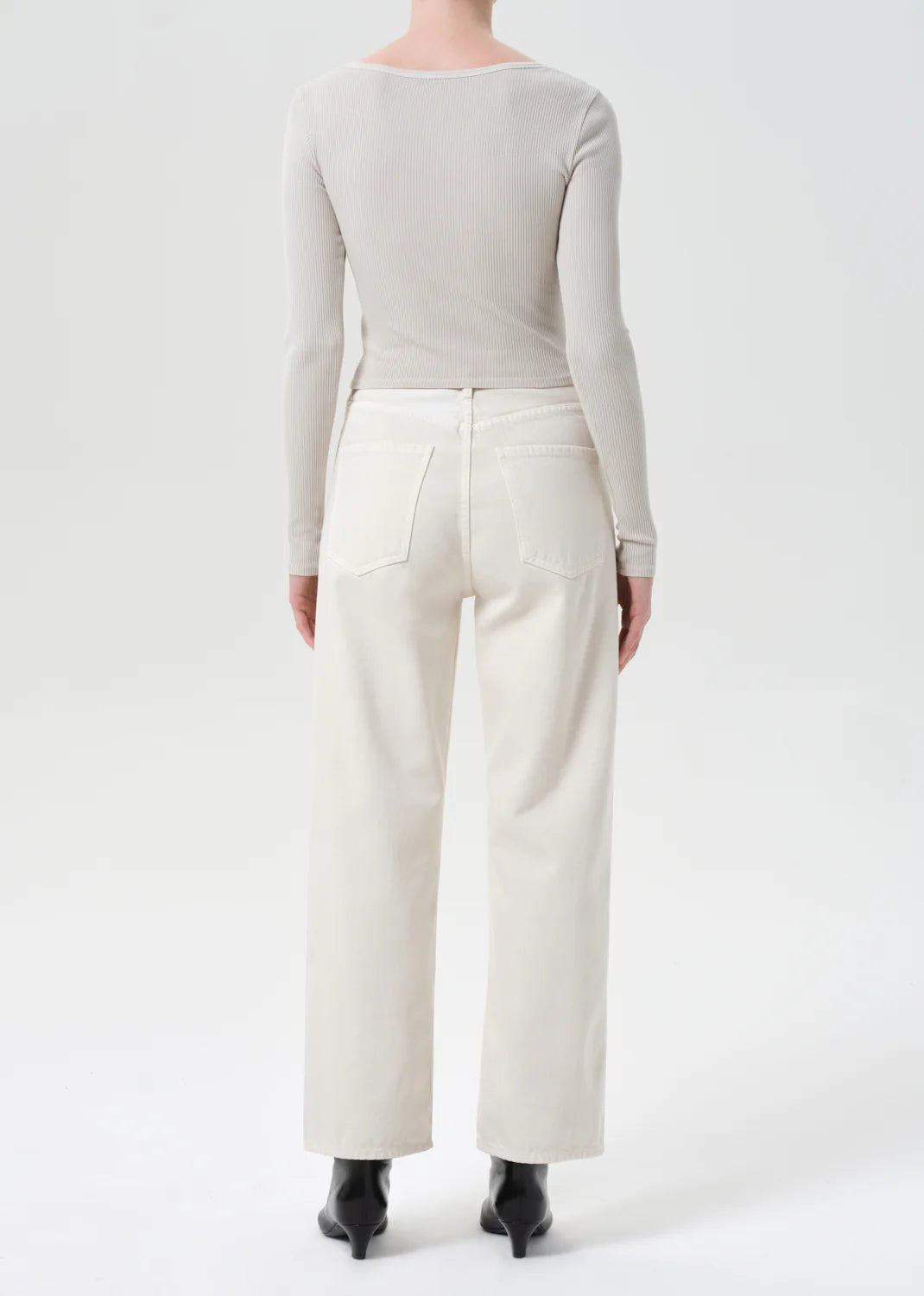 The Agolde Ren Jean in Brown Rice featuring a relaxed cropped leg design and a warm beige tone perfect for versatile styling.