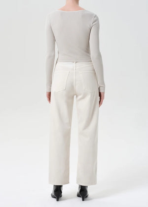 The Agolde Ren Jean in Brown Rice featuring a relaxed cropped leg design and a warm beige tone perfect for versatile styling.