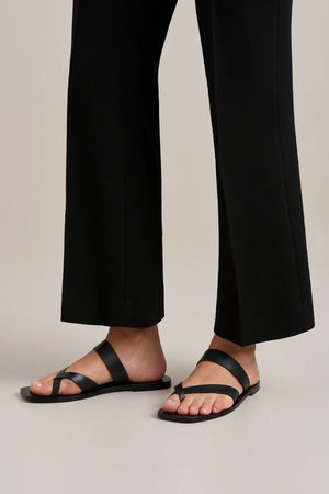 Carter Sandal in Black