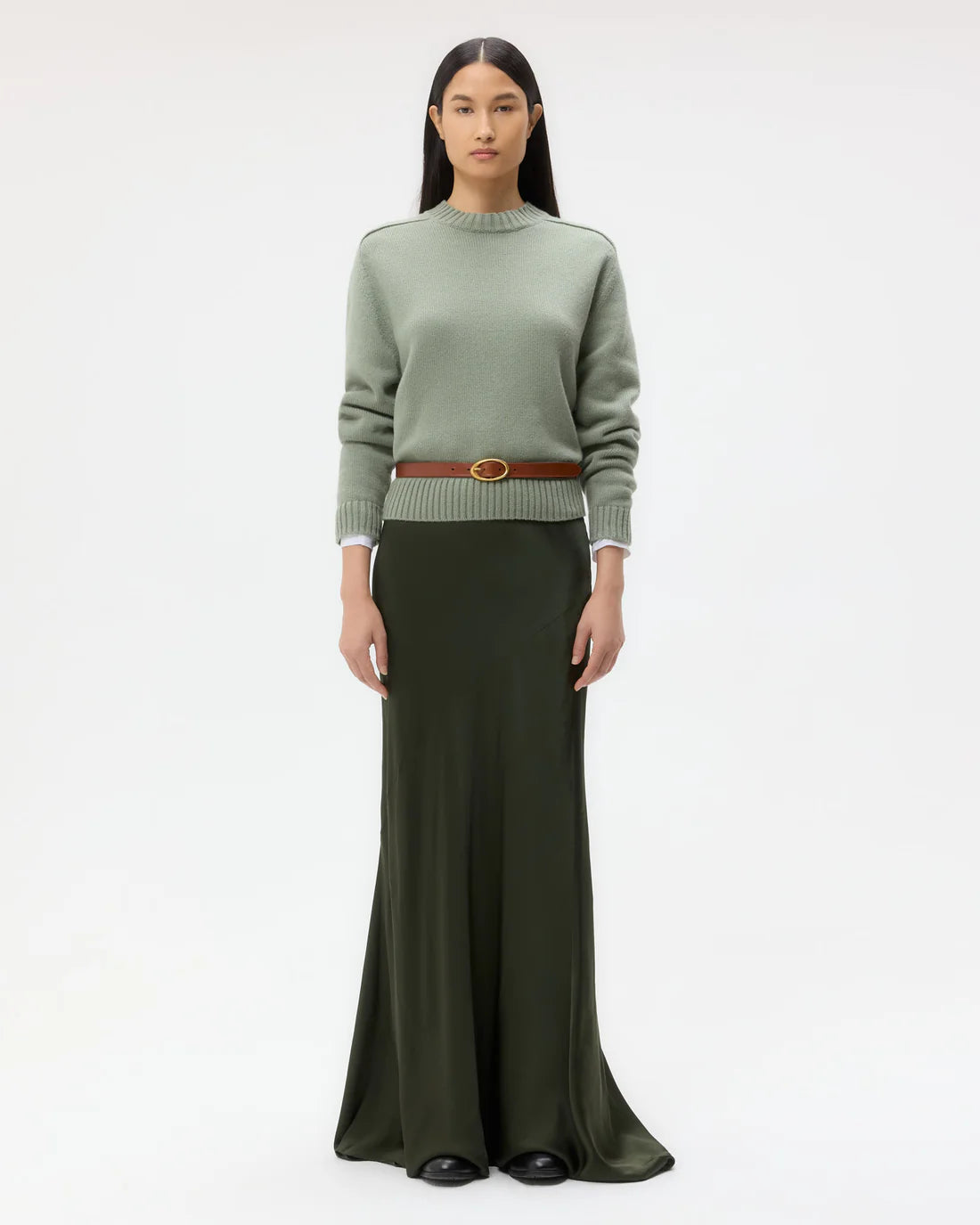 New Jill Crewneck in Martini Olive - Close-up of the ribbed collar and cuffs on this stylish cashmere sweater.