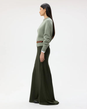 New Jill Crewneck in Martini Olive - The soft texture of the Italian cashmere sweater highlights its comfort and quality.