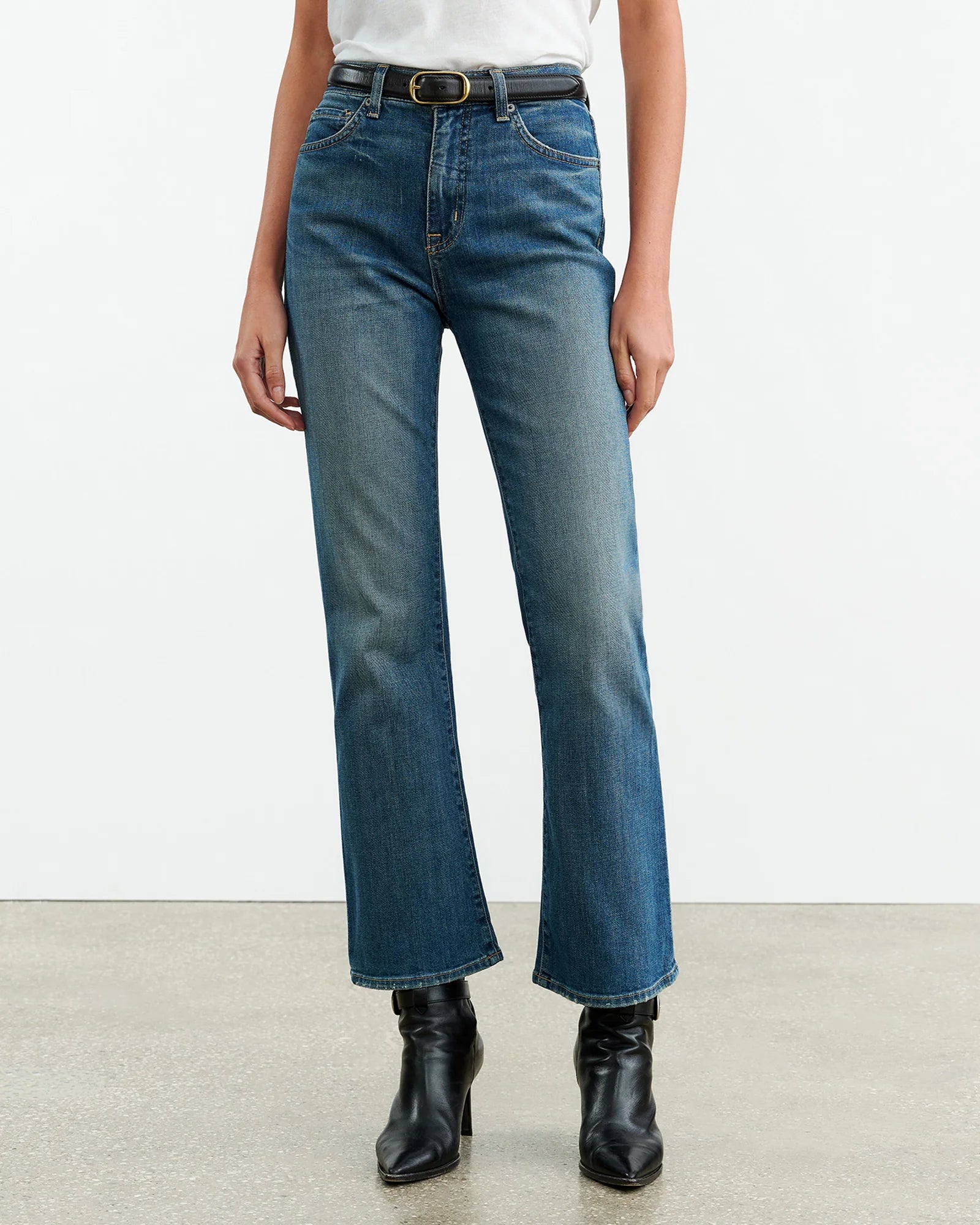 Boot Cut Jean in Classic Wash