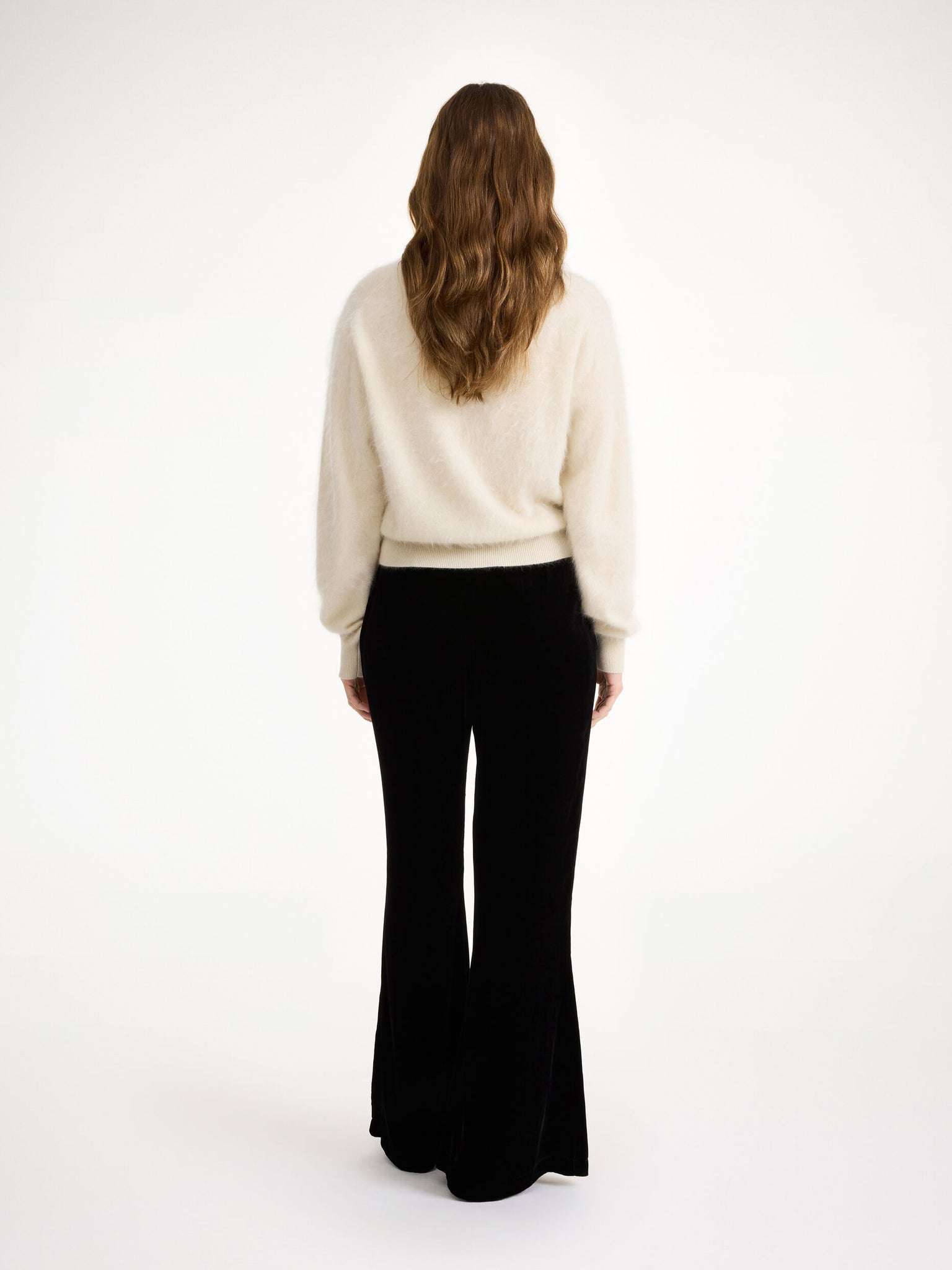 Amores High-Waisted Trousers in Black