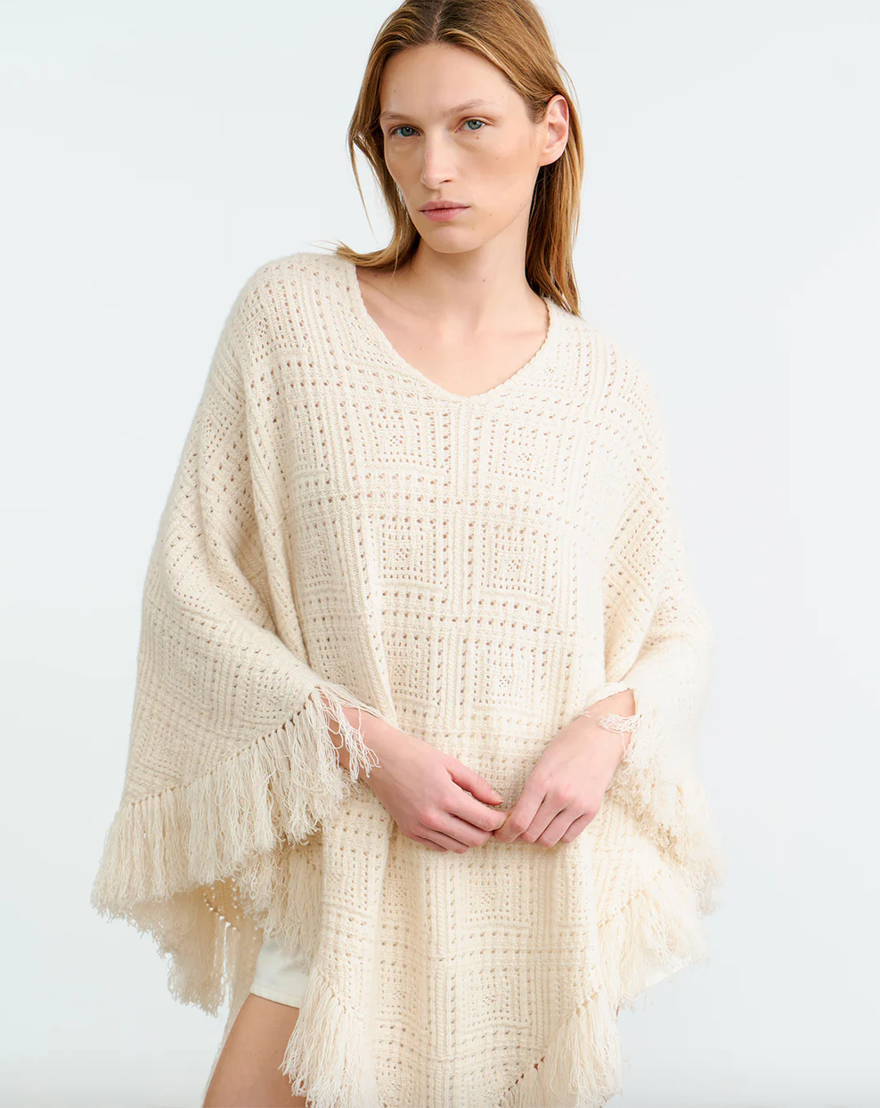 Bristol Cashmere Poncho in Ivory