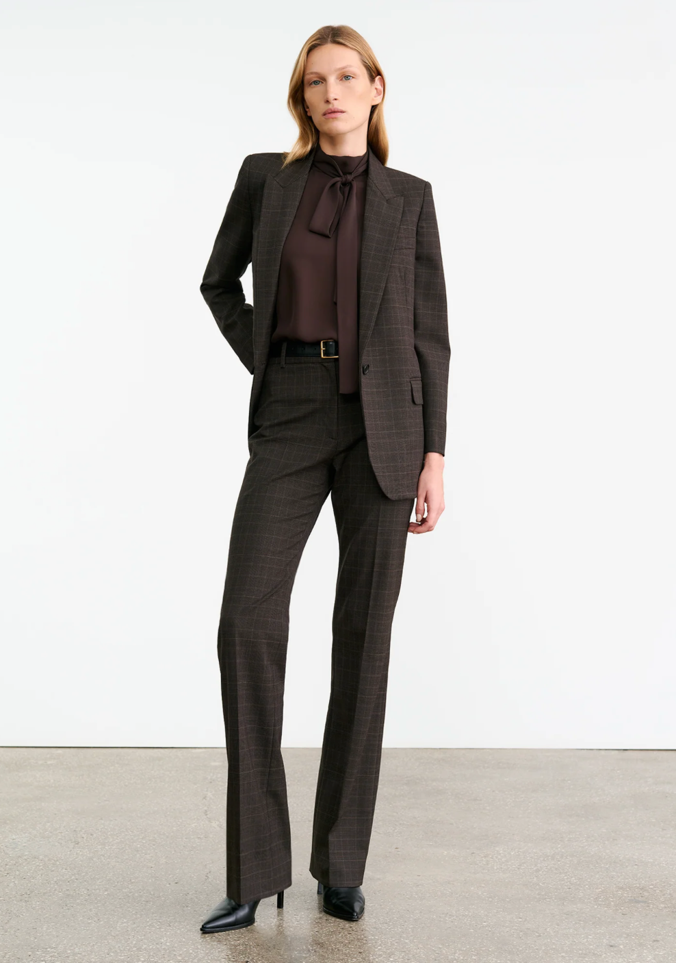 Corette Wool Pant in Cigar Plaid by Nili Lotan - detail of zip fly and hidden hook-and-bar closure.