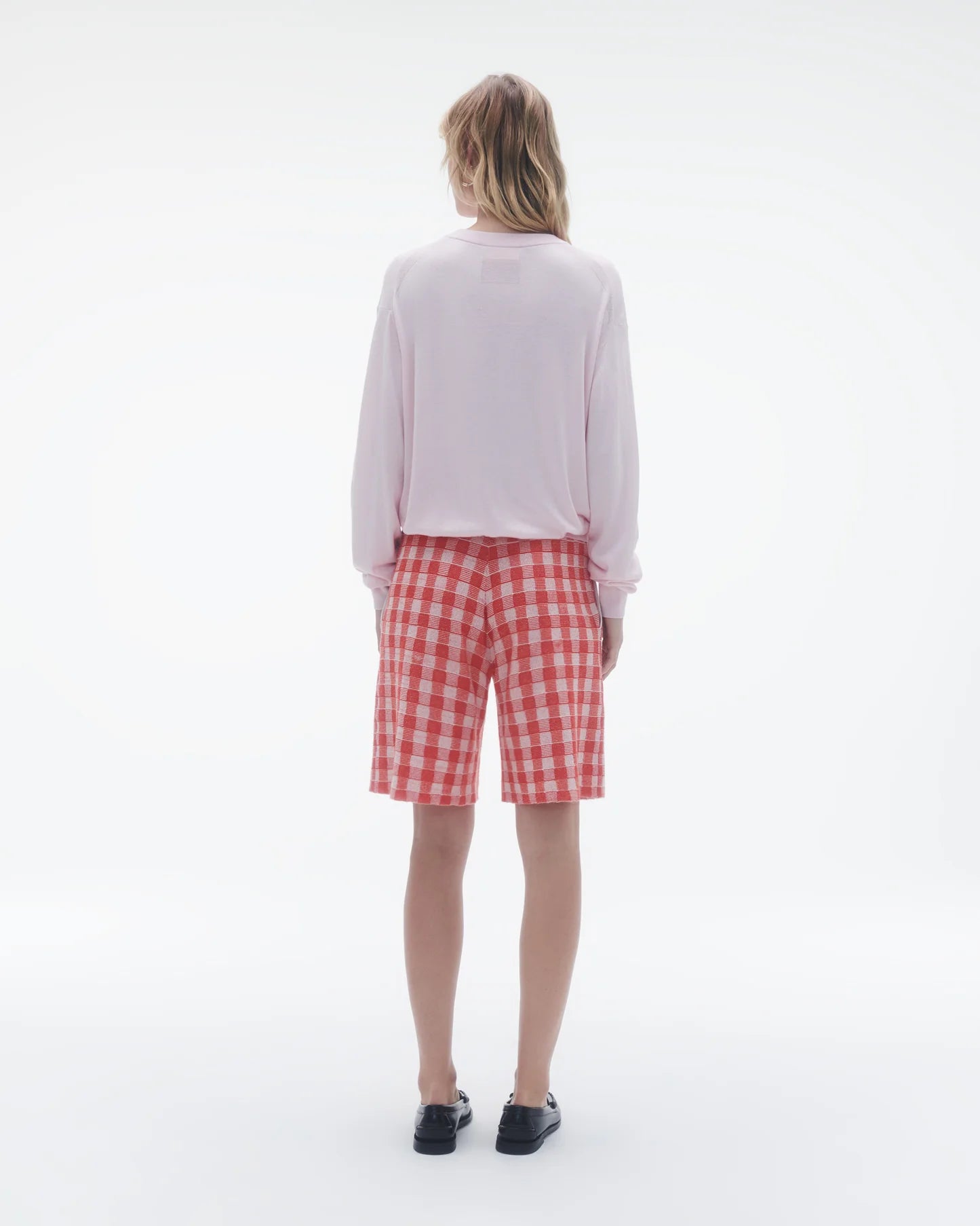 The V in Silk/Linen in Powder
