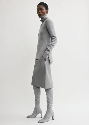 Close-up view of the High-neck Double Knit Sweater in Pale Grey Melange, highlighting the cashmere blend texture.