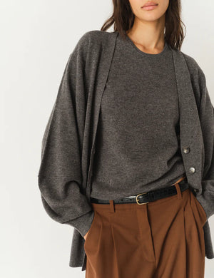 Model wearing the Como Sleeve Cardigan in Grey Melange, perfect for a cozy and chic look.