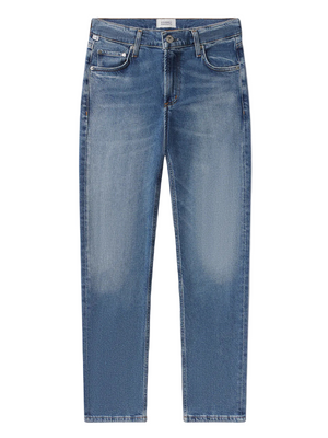 Casual styling of Anissa Jeans in Alma by Citizens of Humanity, showcasing the medium indigo wash and straight-leg cut.