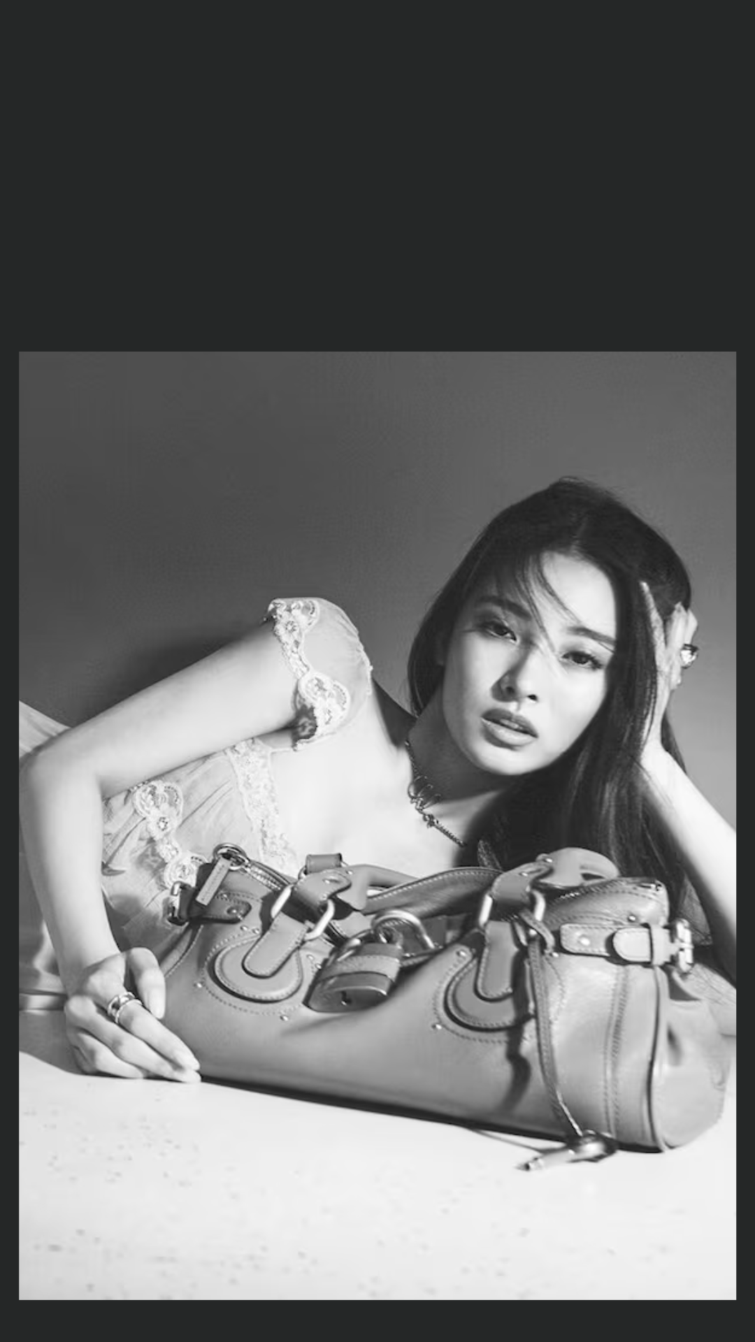model with chloe paddington on the floor